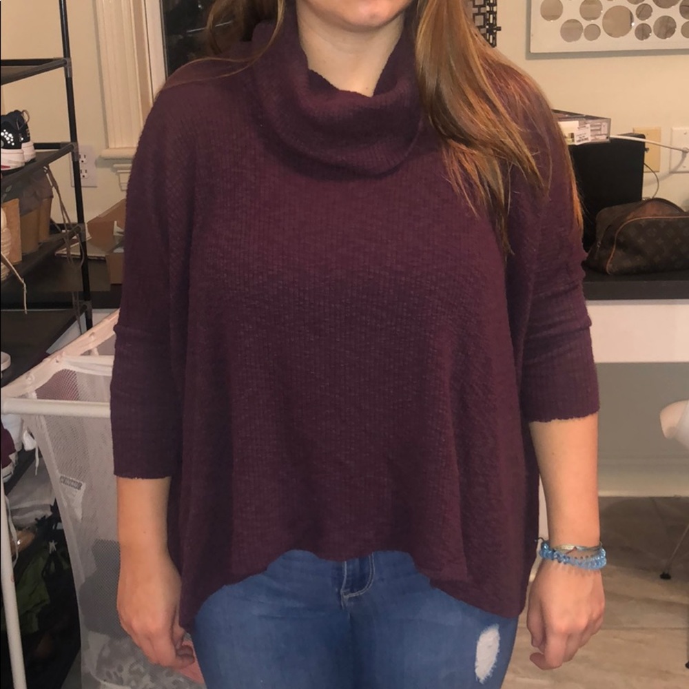 Maroon Turtle Neck Loose Top